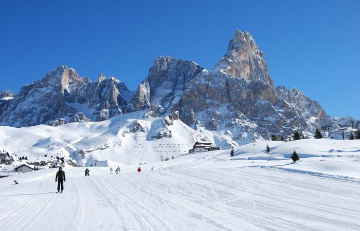 Skiing in Alta Badia