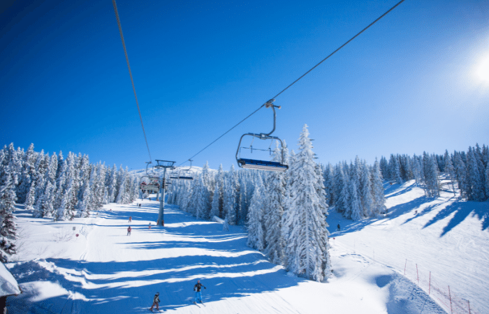 ski resorts near Grenoble 