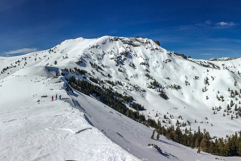 Skiing in Lake Tahoe