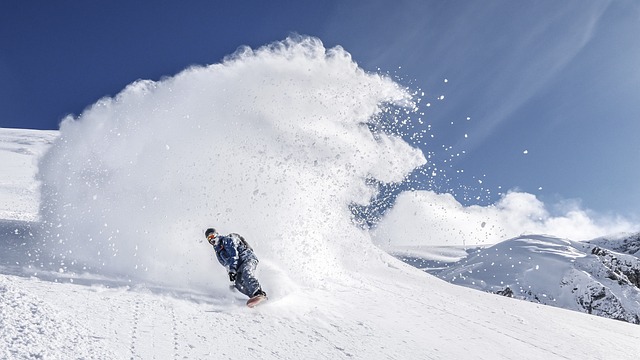 Snowboarding in Paganella