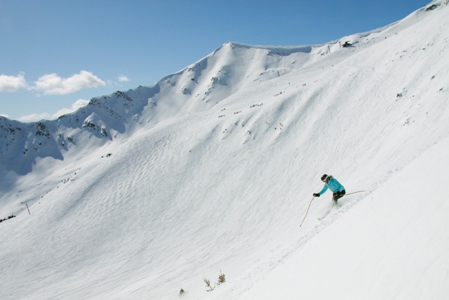 Skiing in Jasper