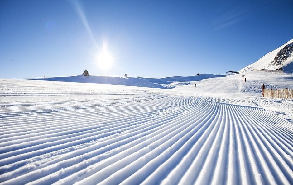 Snowboarding in Soldeu