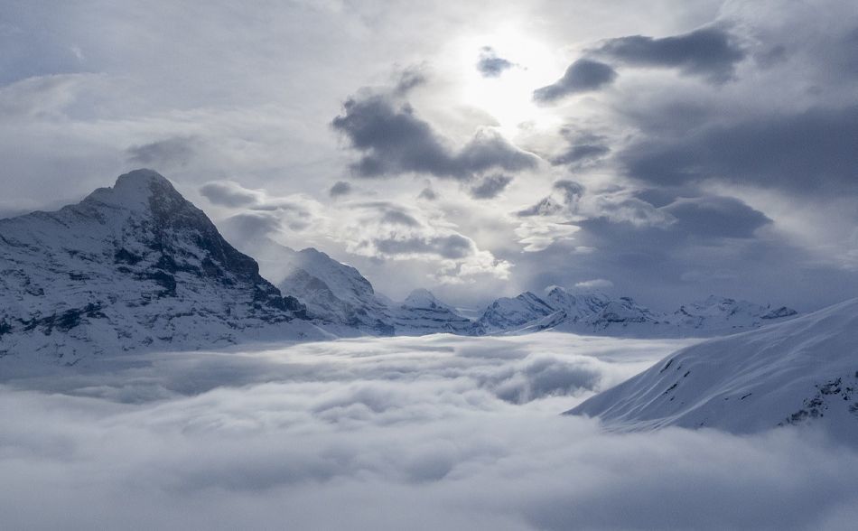 Non-Skiers in Grindelwald