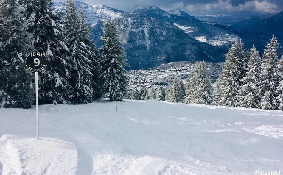 Snowboarding in Les Carroz