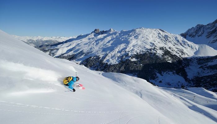 Three Valleys Skiing