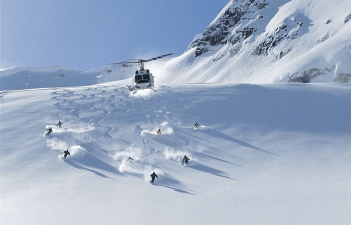 Panorama Heli Skiing