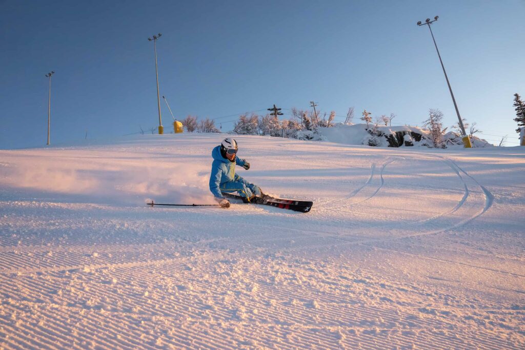 Guasta skiing