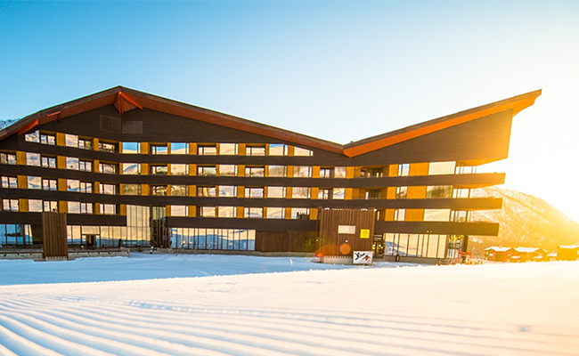 £200 off 40 Hotels for our 40th Birthday Ski Hotel in the Sunshine